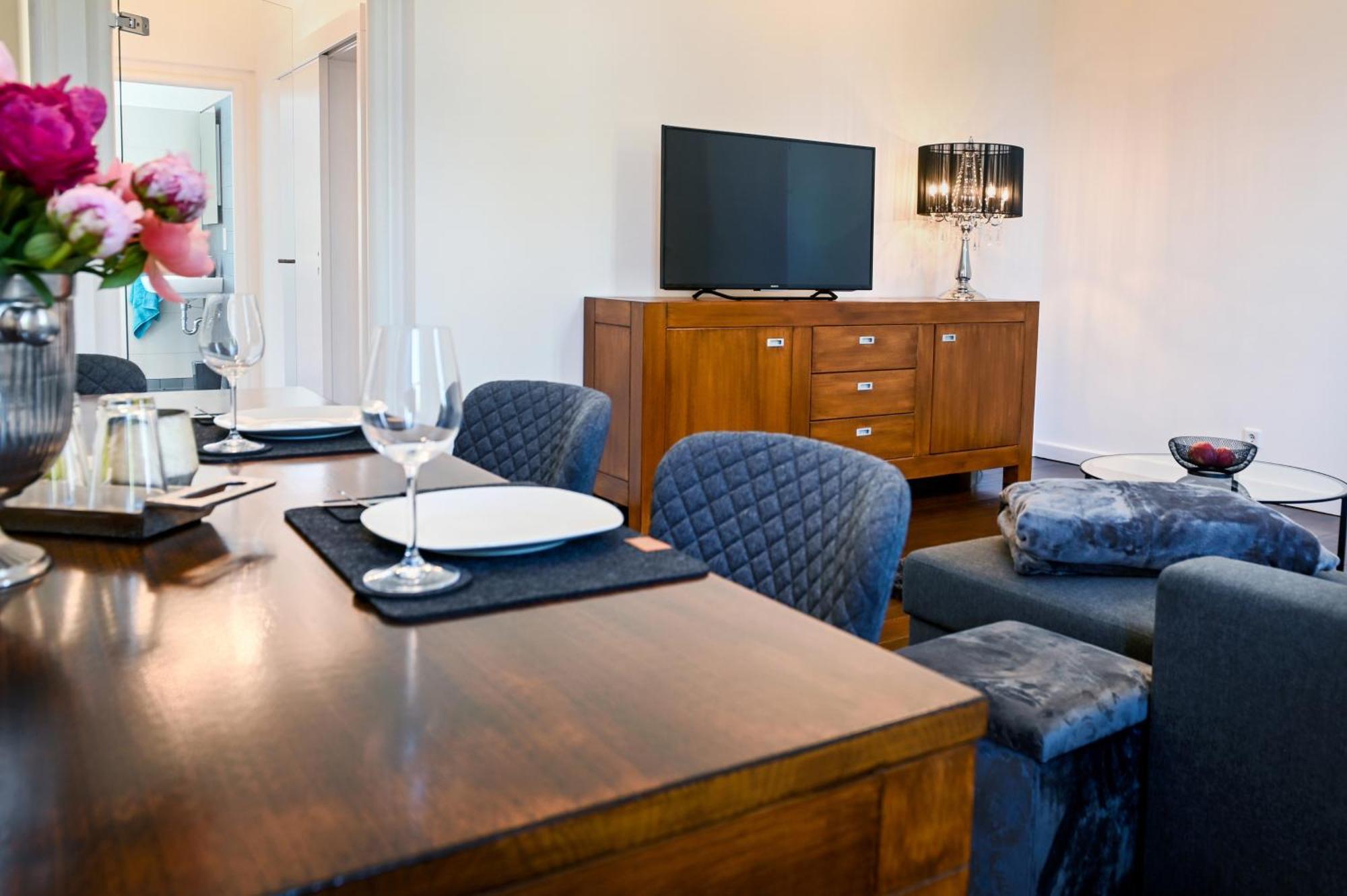 Insel-Apartment Im Herrenhaus Rheinblick Ксантен Экстерьер фото
